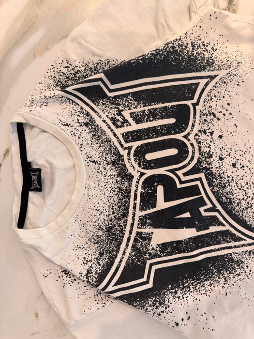 Футболка tapout біла