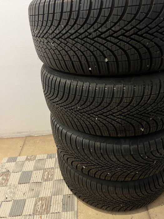 Opony Debica navigator 3 wielosezonowe na felgach aluminiowych seat