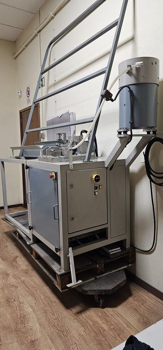 Máquina de emendar aros colchões