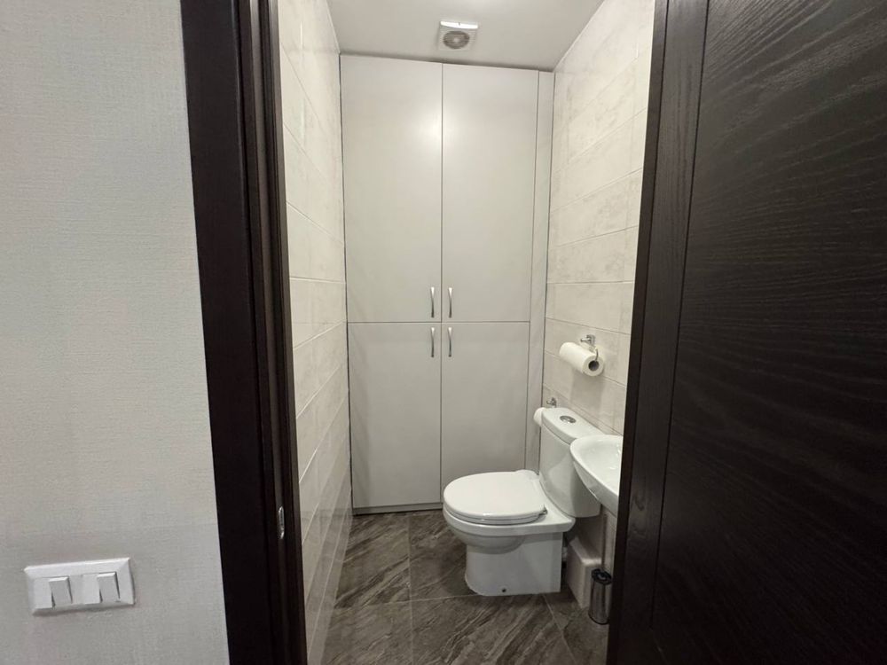 Офіс з ремонтом 118 м² у Києві — готовий до роботи!