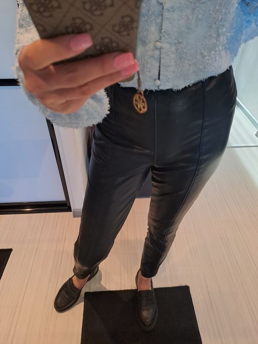 Spodnie damskie skórzane czarne HM  M/L,przeszycia