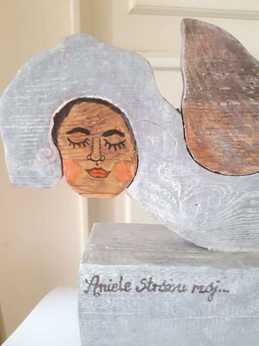 Sztuka rękodzieła artystycznego anioł, drewno postument unikat/Komunia