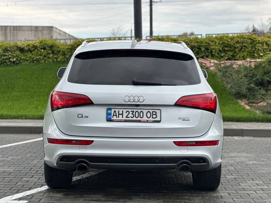 Audi Q5 3.0 S line