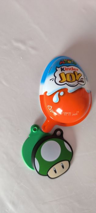 Киндер  Марио Кіндер kinder joy mario