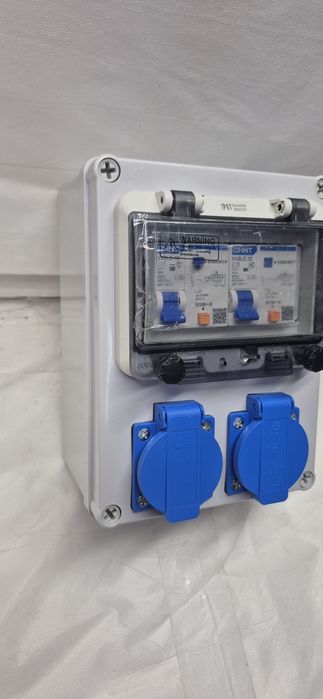 Rozdzielnia 16A budowlana skrzynka rozdzielcza z wyłącznikiem FI 2 x 2