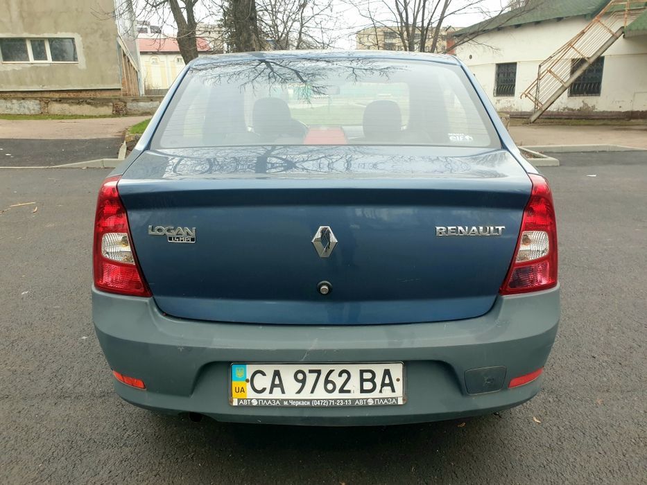 Renault Logan 2010p
