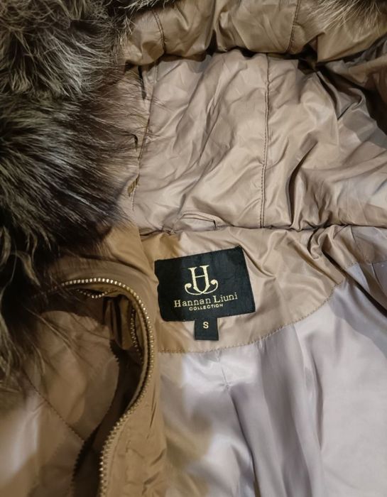 Куртка Пуховик з чорнобуркою