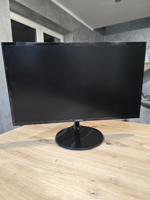 Monitor SAMSUNG 27 cali matowy LED jak nowy