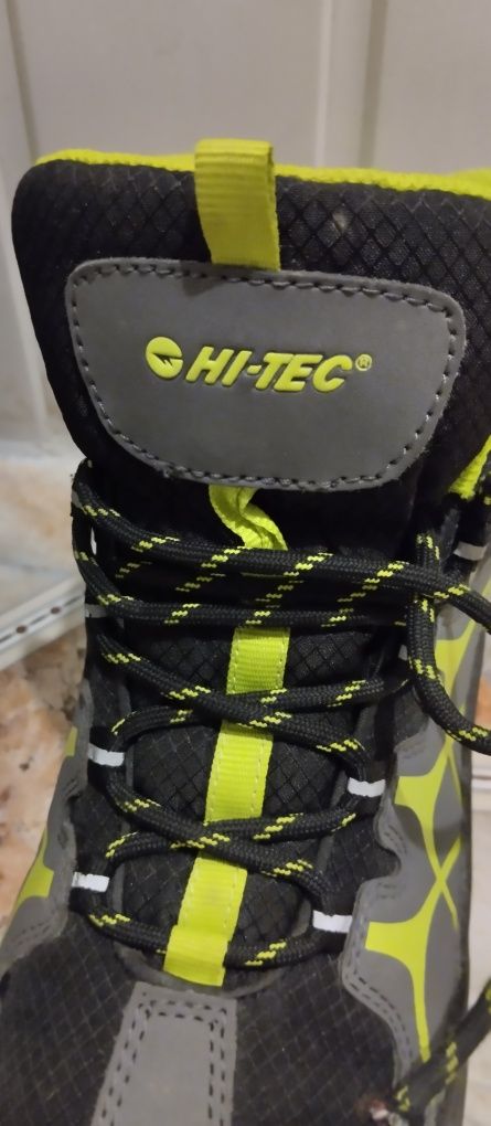 Buty młodzieżowe hi-tec