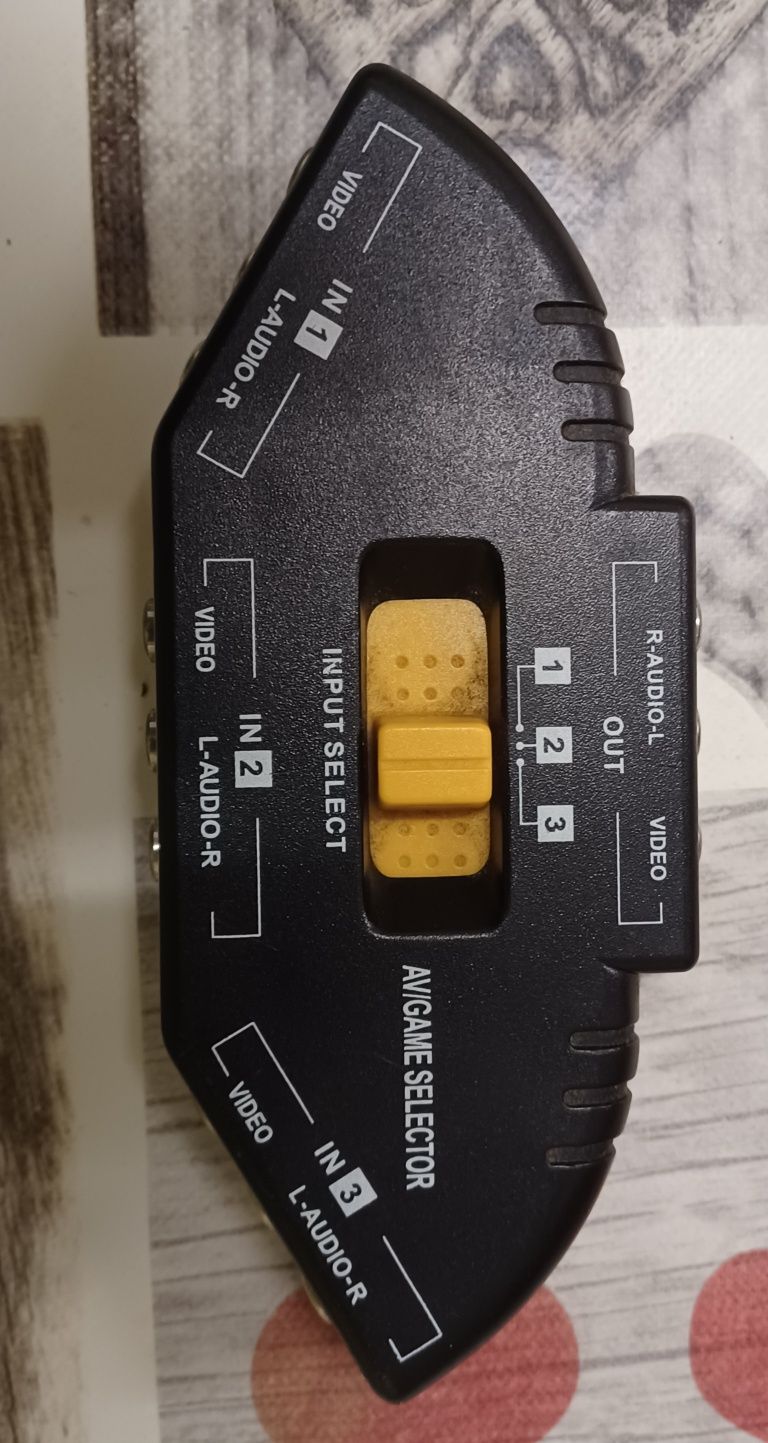 Tripla Selector Audio Video AV