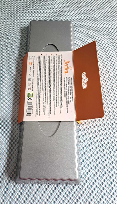 Forma para torta - retangular - fundo removível - da Decora