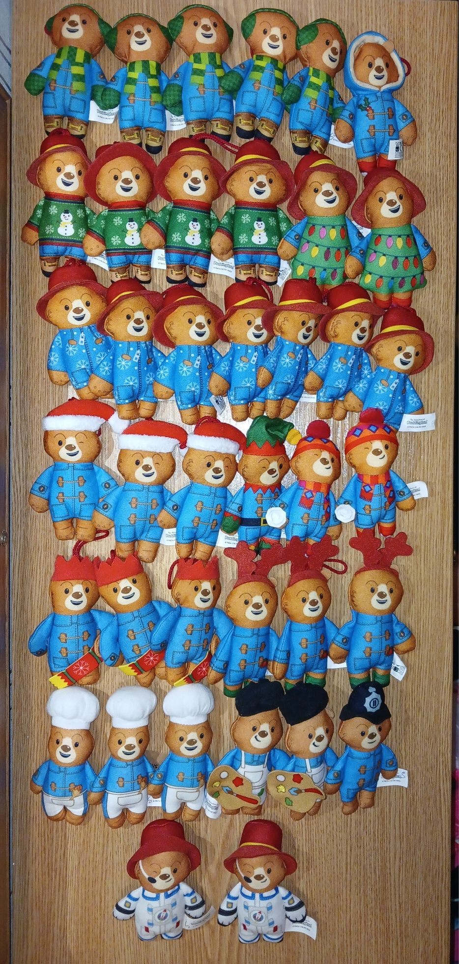 Мишка Паддингтон новогодняя профессии макдональс ведмідь Paddingtonn