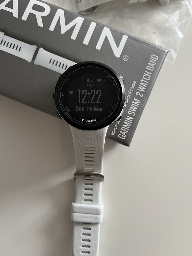 Годинник garmin swim 2