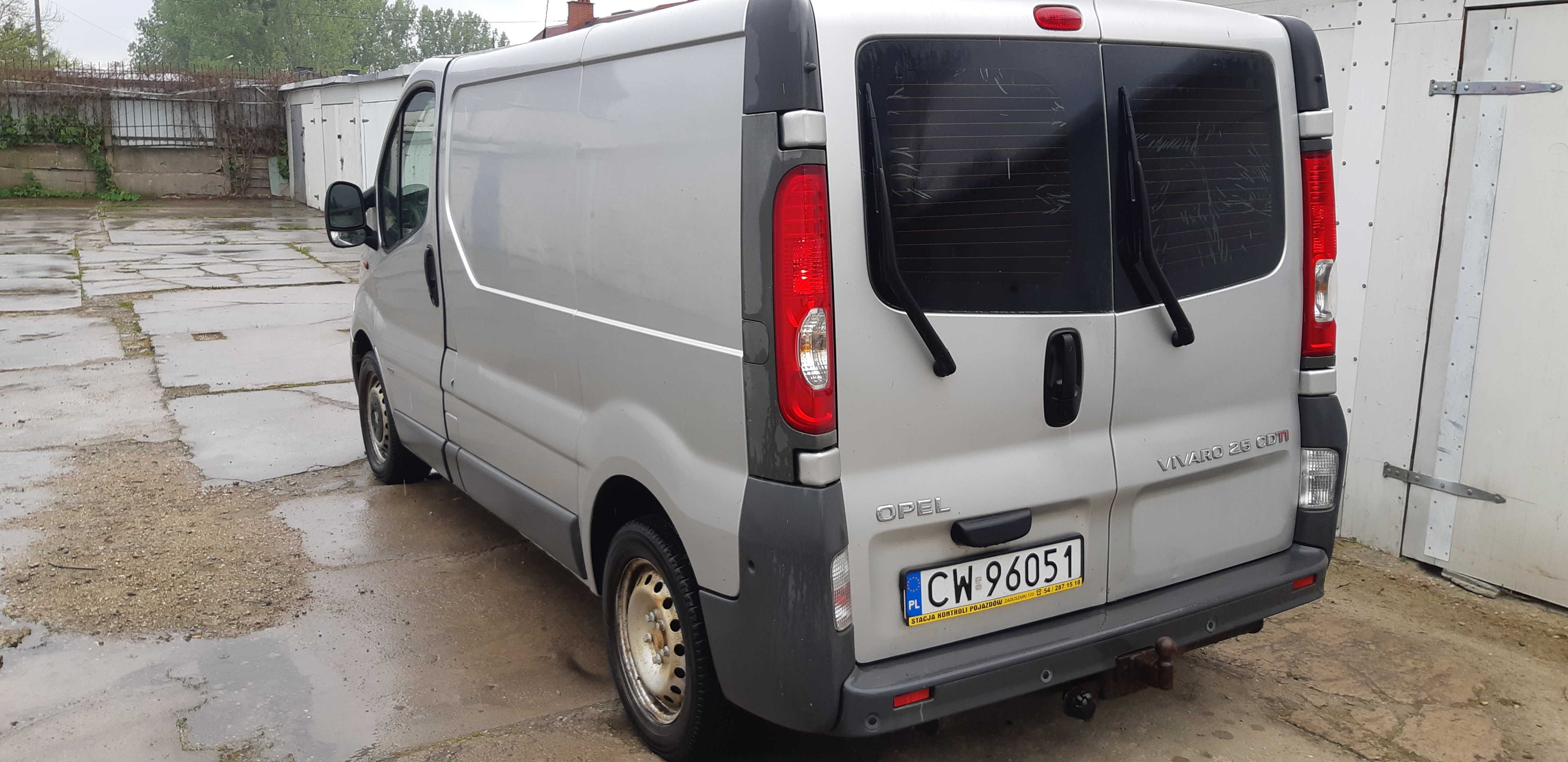 Opel Vivaro 2.5 CDTI  KLIMA