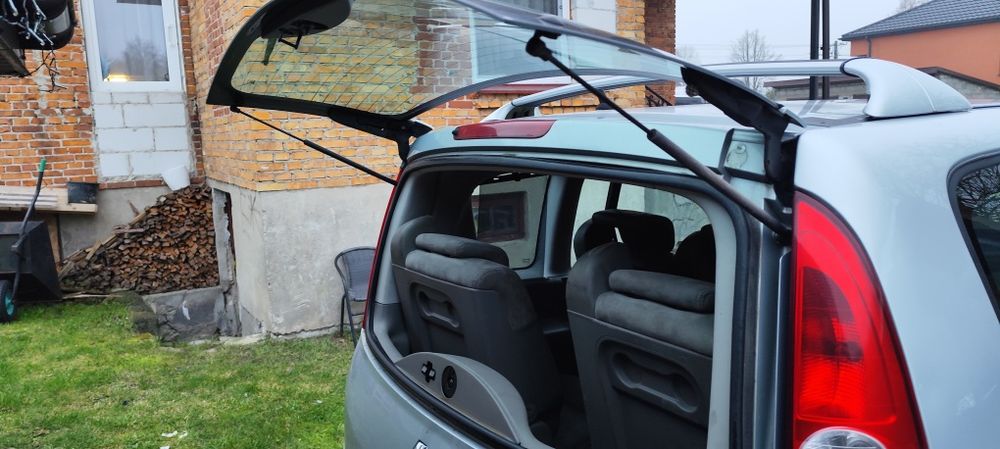 Espace 4 initjalepari