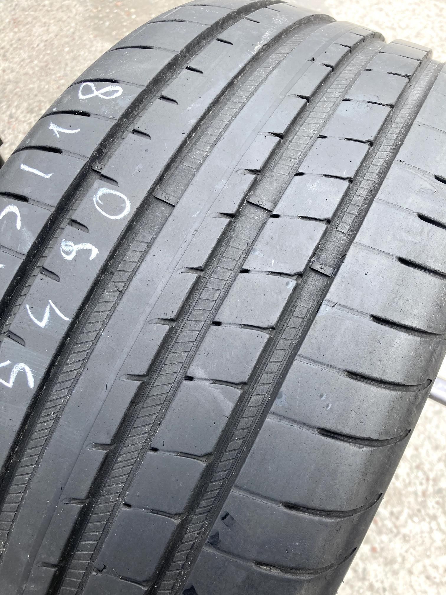 255/45/18 Goodyear Eagle F1 Asymmetric 3 103Y