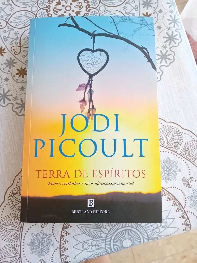 Terra de Espíritos de Jodi Picoult
Jodi Picoultde Jodi Picoult