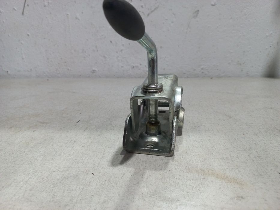 Klema obejma do koła podporowego WINTERHOFF 48mm