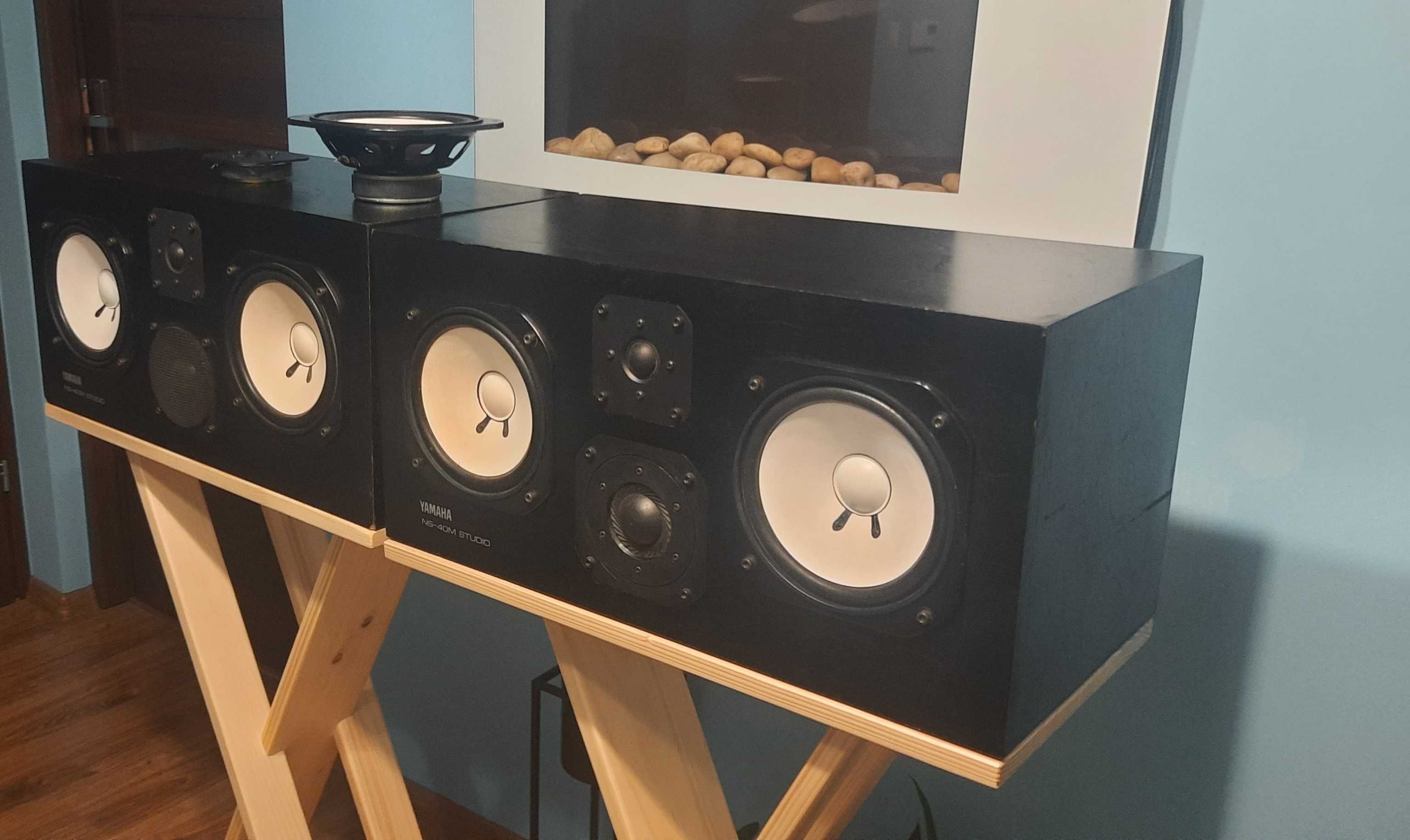 Monitory studyjne Yamaha NS 40 M Studio plus twitter woofer