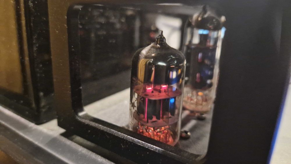 Wzmacniacz lampowy hybryda Taga Harmony HTA-25B / LUTY 2025 / GWARANCJ