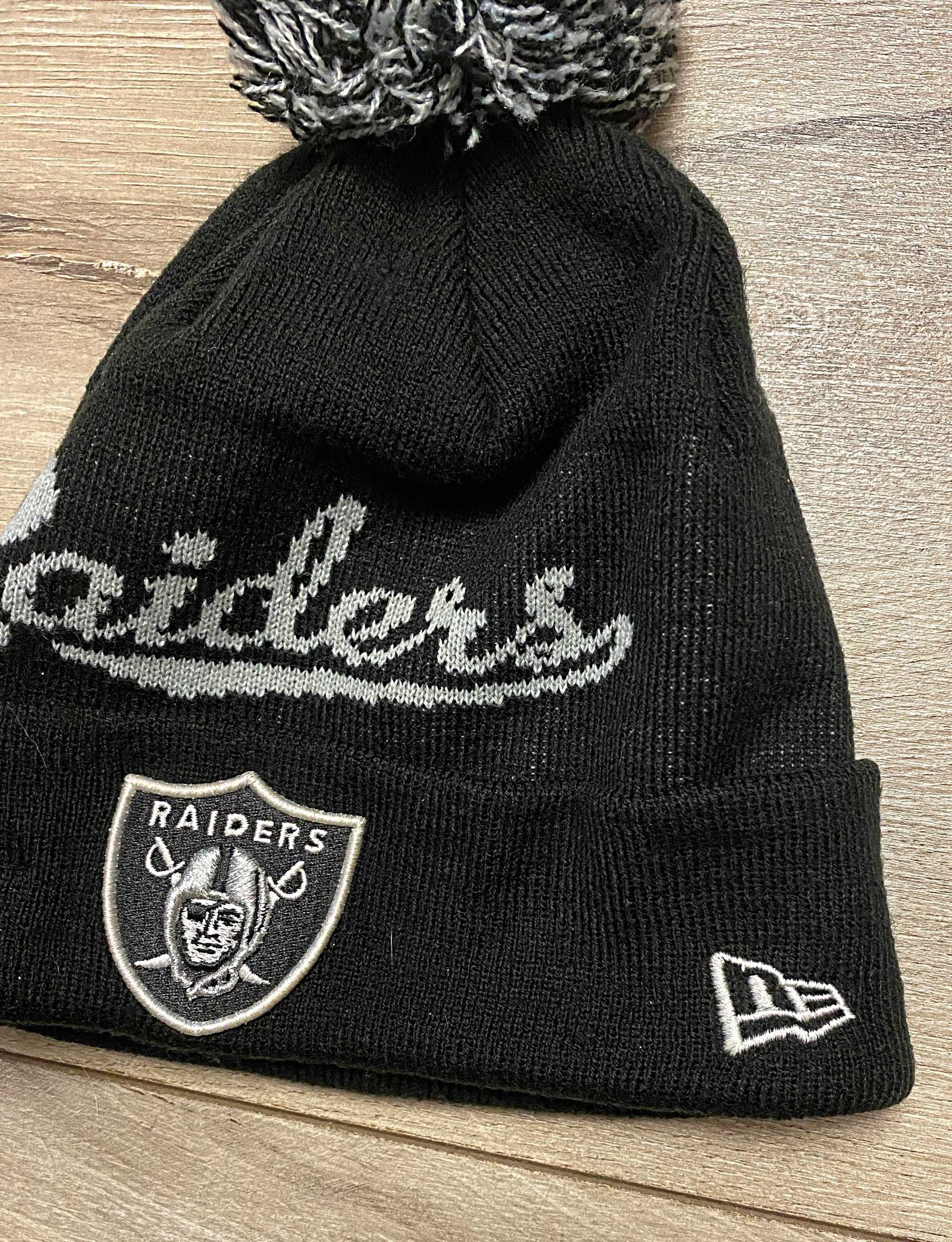 Шапка Oakland Raiders Bobble Script Knit