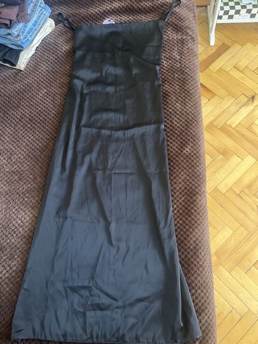 Сукня атласна чорна