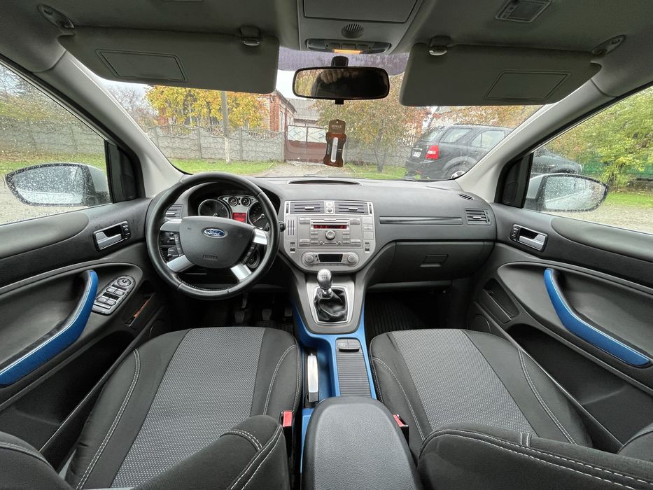 Авто в наявності