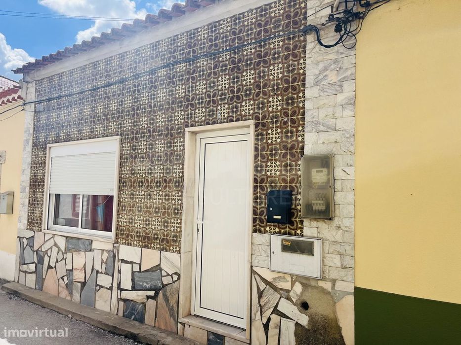 Loja no centro histórico de Samora Correia