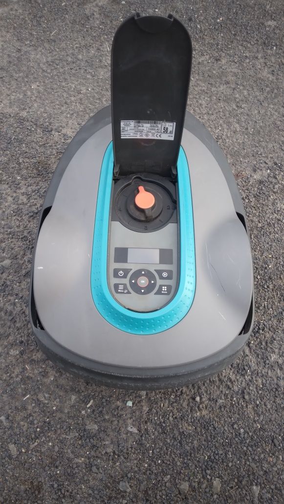 Robot koszący Gardena SILENO CITY kosiarka samojezdna Gardena Husqvarn