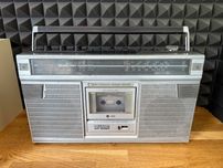 Radiomagnetofon SHARP GF-6060E