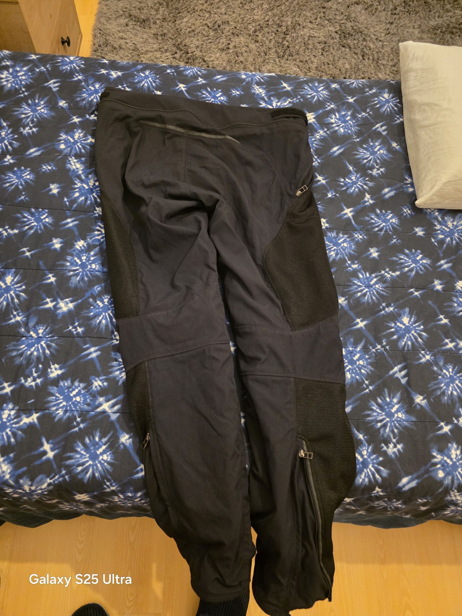 Calças dainese de verao para  mota