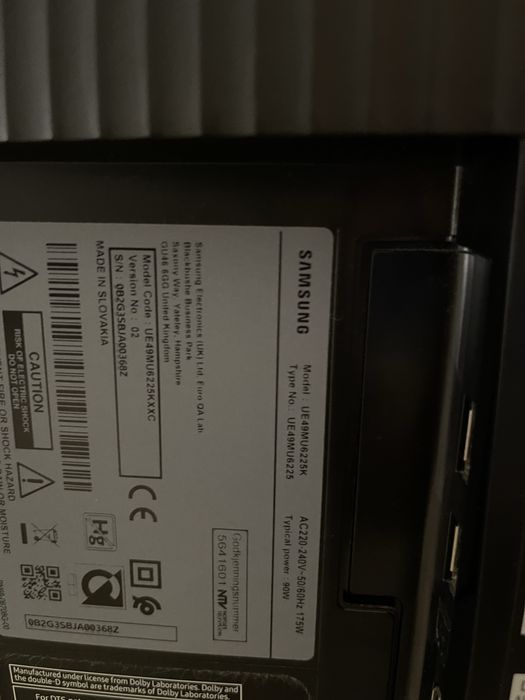 Televisão Samsung 49 Polegadas SmartTv 4K Ecrã Curvo