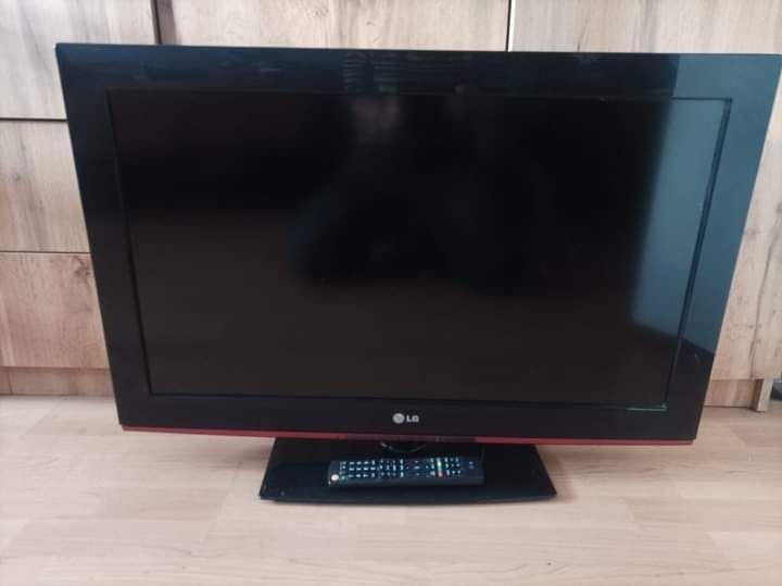 Sprzedam telewizor LG 32LD350