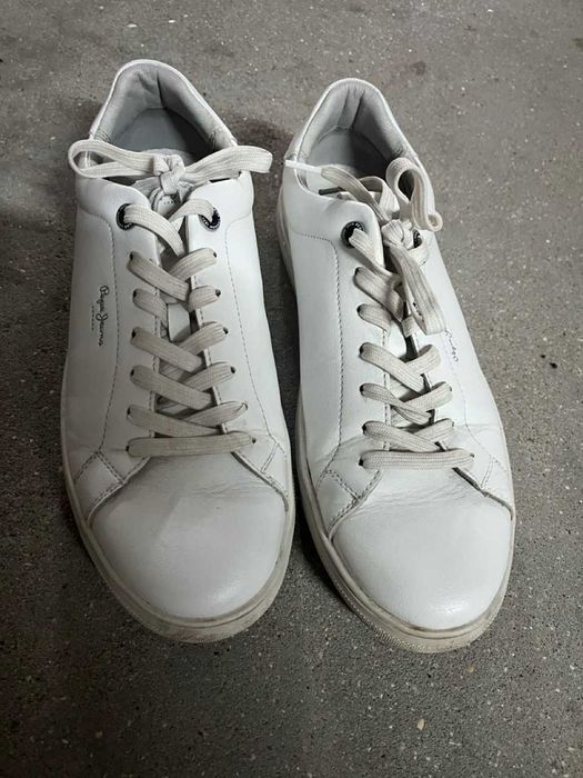 ténis brancos confortáveis tamanho 45