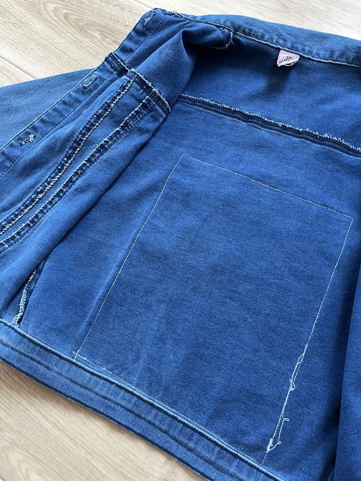 Продам джинсовку на дівчинку