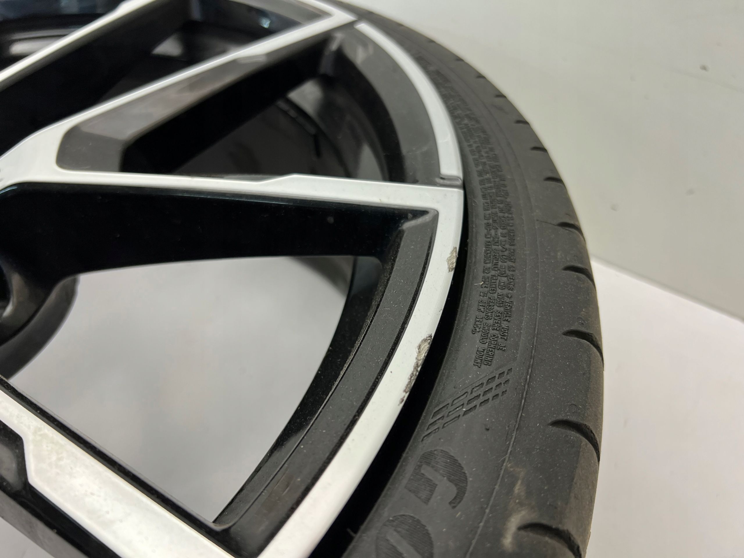 BMW 8 G14 G15 G16 m pakiet Felga koło 8Jx20 ET26 5x112 WZ728M