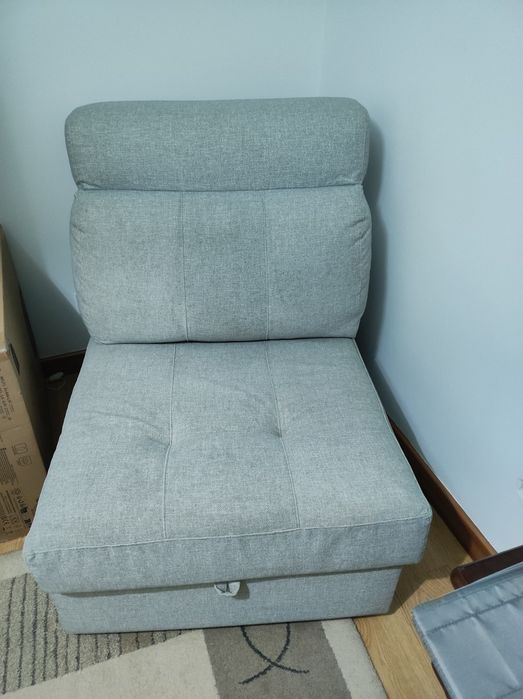 Sofá com chaise longue
