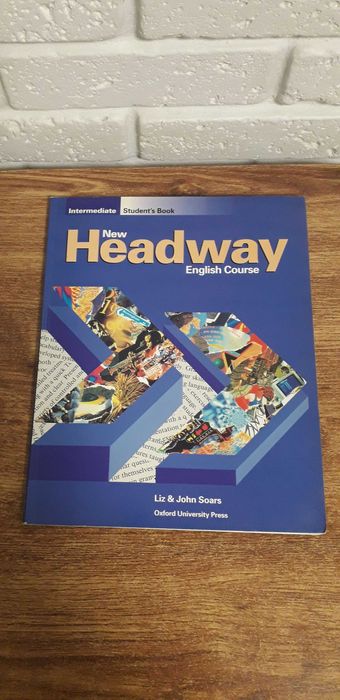 Книга для вивчення англійської New Headway Intermediate.Student's Book