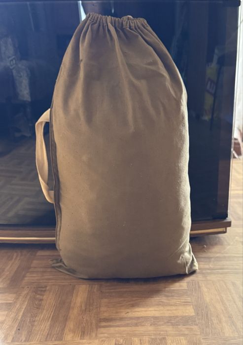 Палатка на 2-3 места,качество СССР, натуральный брезент, с окном.