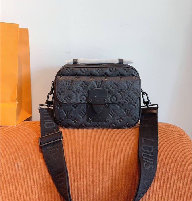 LOUIS VUITTON S LOCK сумка мужская кожаная через плечо мессенджер