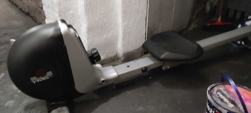 Wioslarz składany do domu rehabilitacja trening