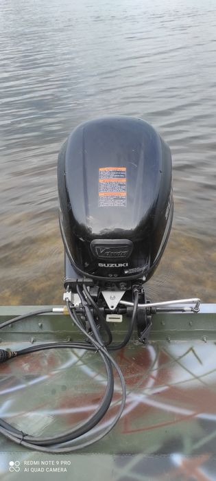 Лодка Крым (Крим) с мотором Suzuki DF-25 V-twin.