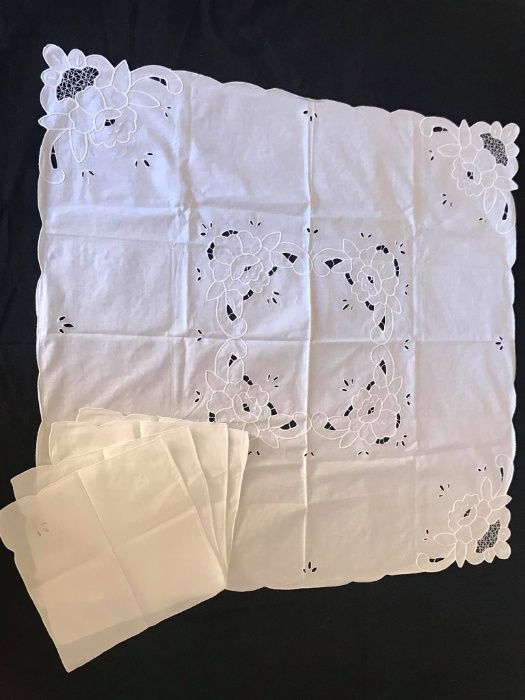 Toalha de chá + 4 Guardanapos (Linho)