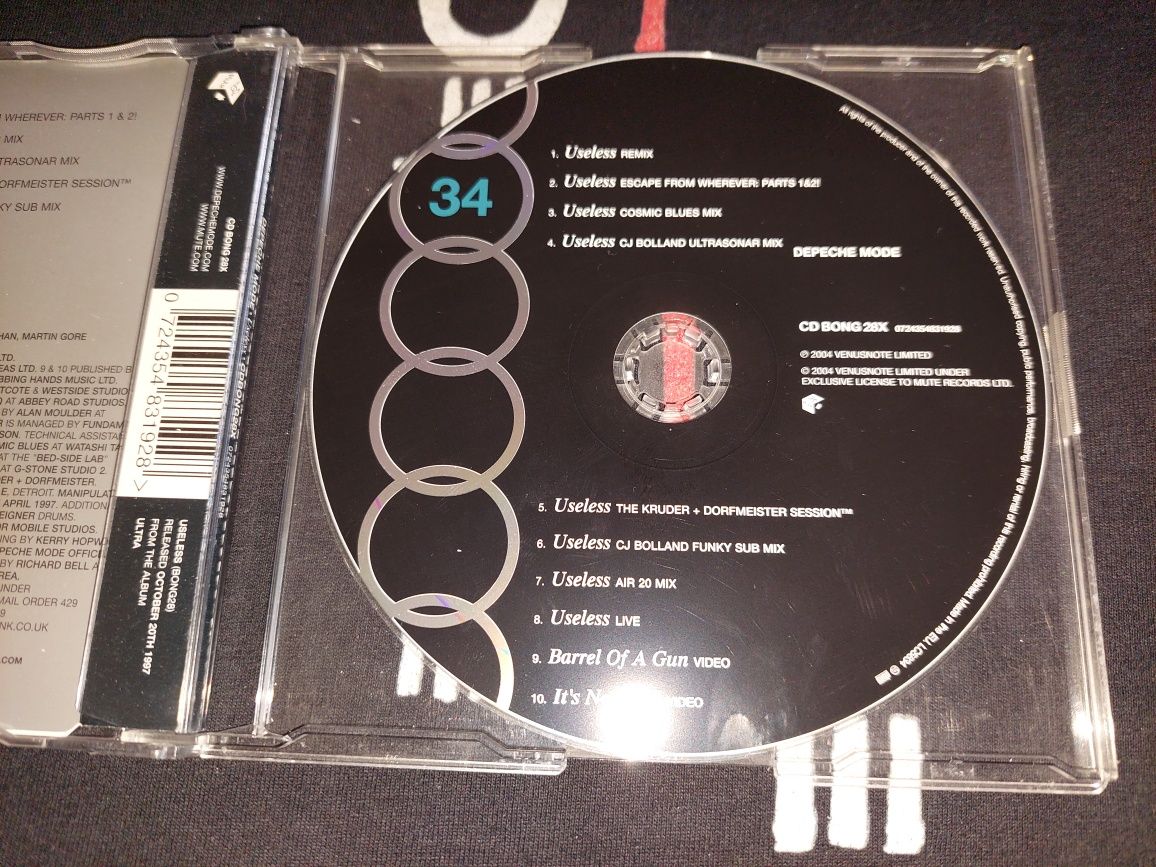 Depeche Mode Useless CD BONG 28X ( 34 ) 10 Tracks 2005