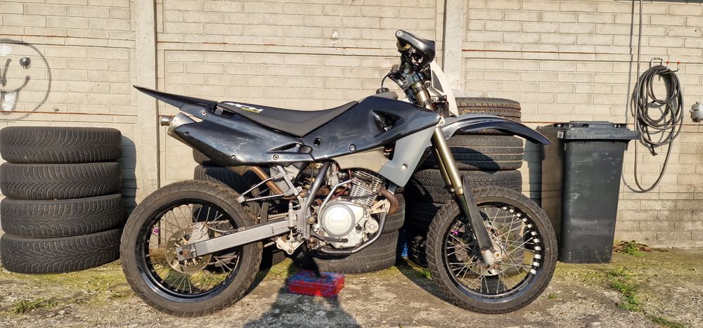 Husqvarna ch racing 125/150 4t  supermoto