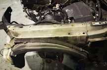 Longarina Painel frente esquerda BMW6 E63 E64 2004-2009