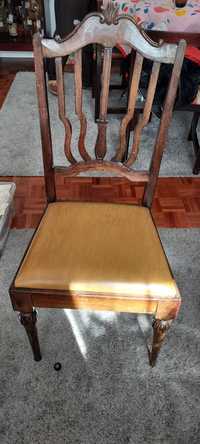 10 cadeiras de madeira vintage