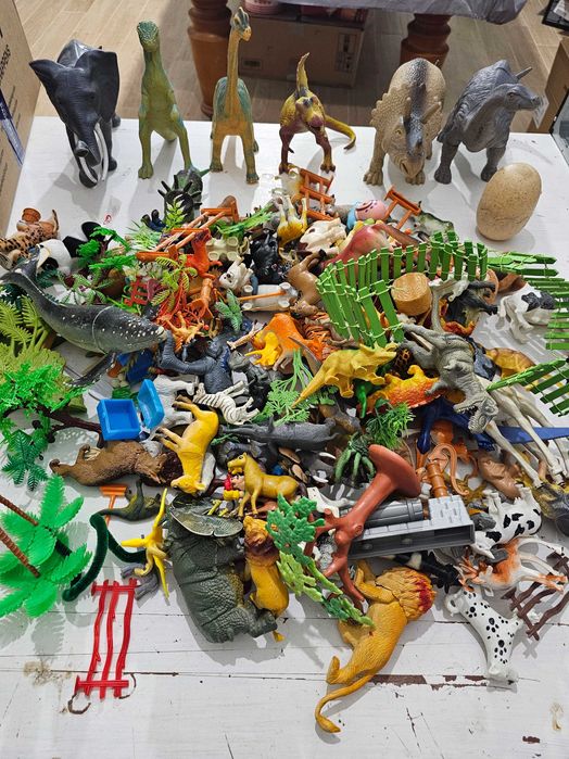 Animais de brincar / colecionar