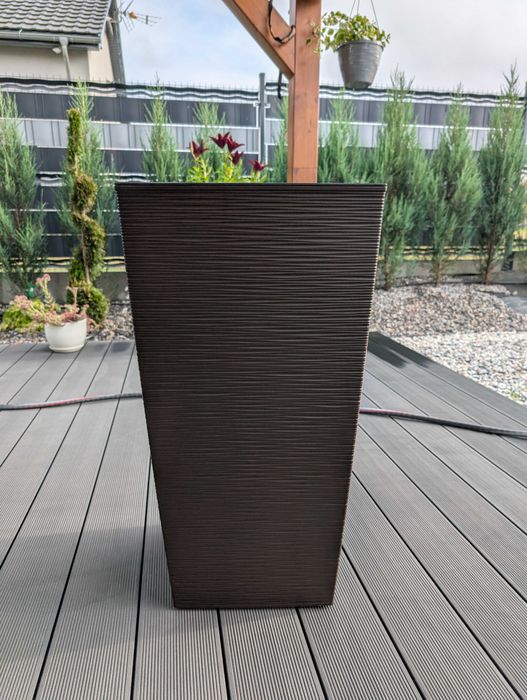 Donica ogrodowa nowa wys 75 x szer 37 brązowa wkład na rośliny
