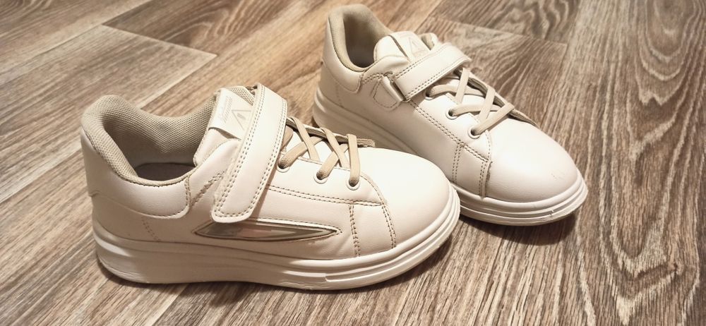 Кроссовки кросівки 34 р. 21 см.